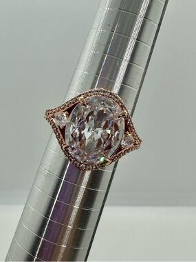 Bomb Party Size 8 RG10546 Enchanted Dreamscape Diamond CZ in Rose Gold